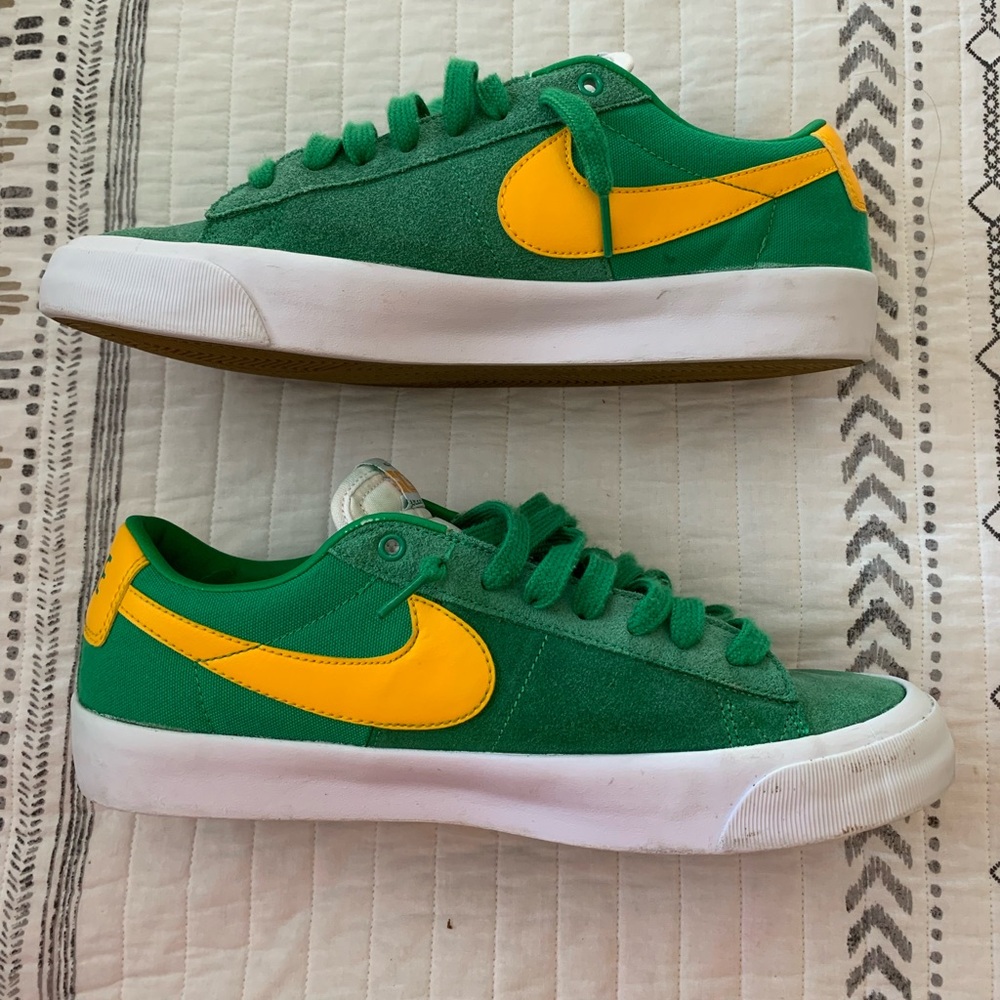 Nike Low-Top Sneakers -Size 10.5